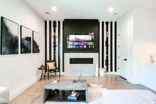 Dual Homes Rooftop Deck in Downtown Nashville - 4