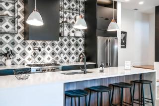 Dual Homes Rooftop Deck in Downtown Nashville - 1