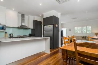 Bimbimbi 69 Massinger Street - 5