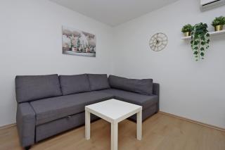 Apartments by the sea Selce, Crikvenica - 23909 - 2