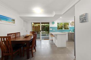 Shivas Byron - 2 - 3 Somerset Street - 8