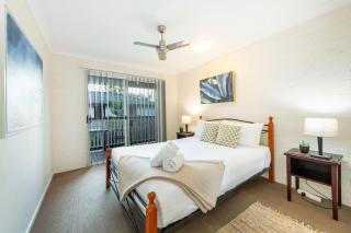 Shivas Byron - 2 - 3 Somerset Street - 5