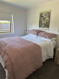 Lovely Wanaka Crib - 3