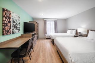 ECHO Suites Extended Stay by Wyndham Springfield Airport PLZ - 2