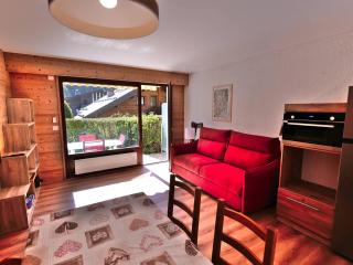 Studio rénové 4 pers avec terrasse, Le Grand-Bornand centre - FR-1-458-259 - 2