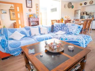 Chalet con Piscina Privada y Vistas al Golf en Chiclana Ideal Familias - 9