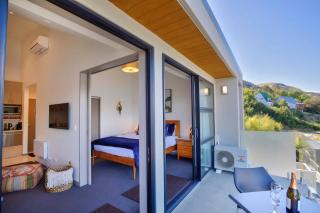 Supreme Lakefront With Jaw Dropping Views - 5