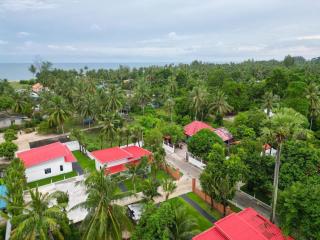 VS Resortวีเอส รีสอร์ท ท่าศาลา - 8