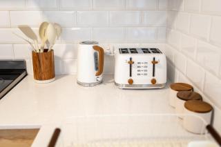 OVER7 - Beachside Escape - 1