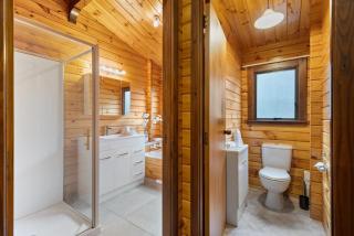 Family-Friendly Chalet Mountain Views - 6