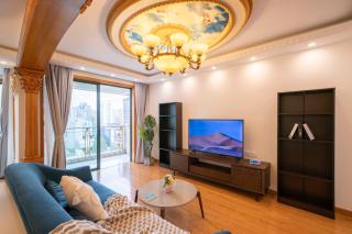 Tyms Xujiahui Modern 2BR APT - 1