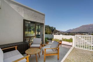 Kiely Lane Lodge Family-Friendly Queenstown Stay - 0