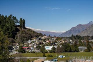 Kiely Lane Lodge Family-Friendly Queenstown Stay - 9
