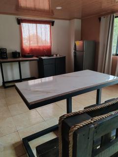 Cheni's - 3