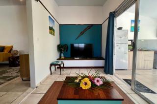 Fare Tokatea - Charming Studio w Excl Beach Access - 2