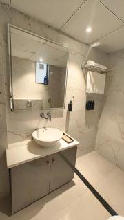 Jaltara Stays Entire 3BHK Apartment at Bapu Nagar Jaipur - 8