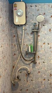 Chomlay Room & Restaurant - 7