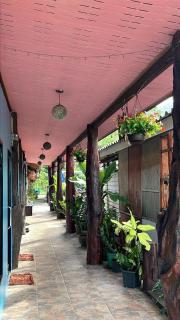 Chomlay Room & Restaurant - 4