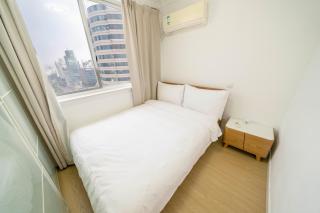 Tyms Xujiahui Premium 3BR 2BA APT - 8