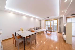 Tyms 3BR 2BA APT Gubei Royal Garden - 1