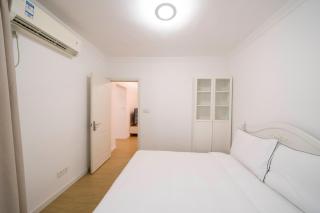 Tyms Xujiahui Premium 3BR 2BA APT - 3