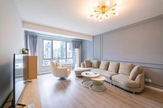 Tyms Prime 2BR APT Xujiahui Garden - 0