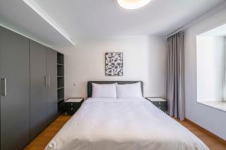 Tyms Morden 3BR 2BA APT Bella Vita - 9