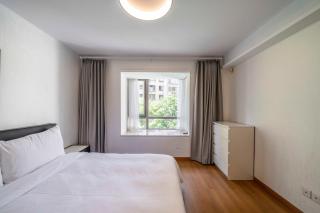 Tyms Morden 3BR 2BA APT Bella Vita - 8