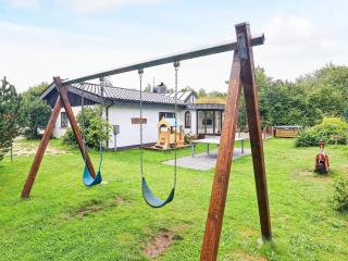 16 person holiday home in Væggerløse - 7