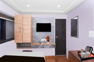 Super Townhouse Rauniyar City Centre Ratu Road - 9