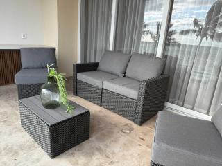 Luxury by the sea unmatched comfort - 1