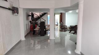 Hermosa casa en Cartago V - 8