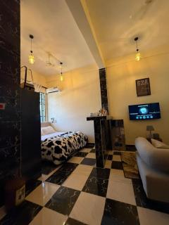 MALAIKA HOUSE Apartments - 3