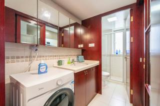 Tyms Xujiahui Modern 1BR APT - 4