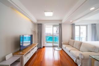 Tyms Xujiahui Modern 1BR APT - 1