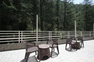 Decent BnB - 3 BHK Apartments - Private Balcony rooms - 9