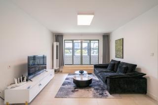 Tyms 3BR 2BA APT Hongqiao Crystal Garden - 0