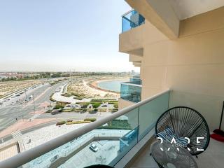 Rare Holiday Homes - Lake View - The Crescent Tower - Dubai Production City - R712 - IMPZ - 4