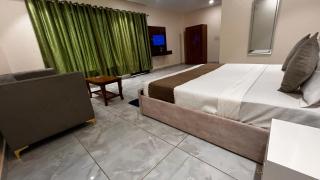 Hotel Royal Residency - 1