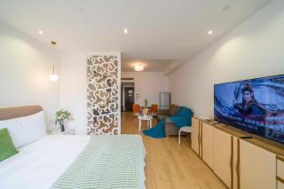 Tyms Stylish 1BR APT Xujiahui Jiahui International - 3