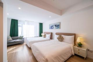 Tyms Xuhui Spacious 1BR APT - 1