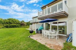 1045 Wave Crest Avenue - 4