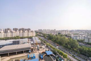 Tyms Hongqiao Deluxe 3BR 2BA APT - 4