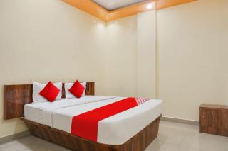 Hotel O Crown & Lodge - 2