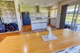 Chapman Hill Estate - 7