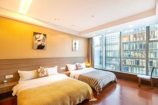 Aixin Yangtze River International Apartment - 8