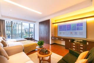 Aixin Yangtze River International Apartment - 9
