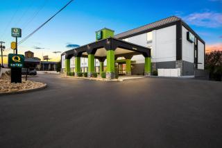 Quality Inn I-81 Exit 23 - 4