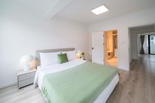 Tyms Parisian 2BR APT Paris Classic - 7