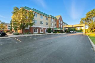 Country Inn & Suites by Radisson, Merrillville, IN - 3
